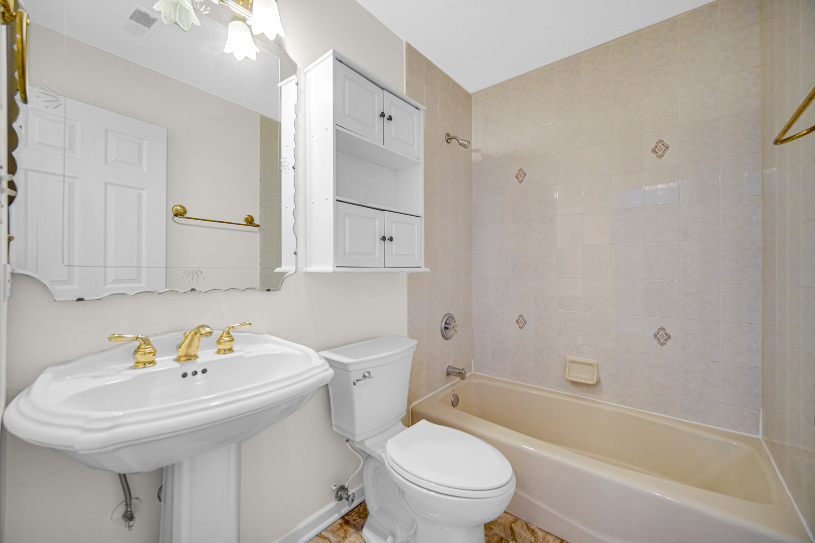 15516 Frontage Road, Markham, IL 60428