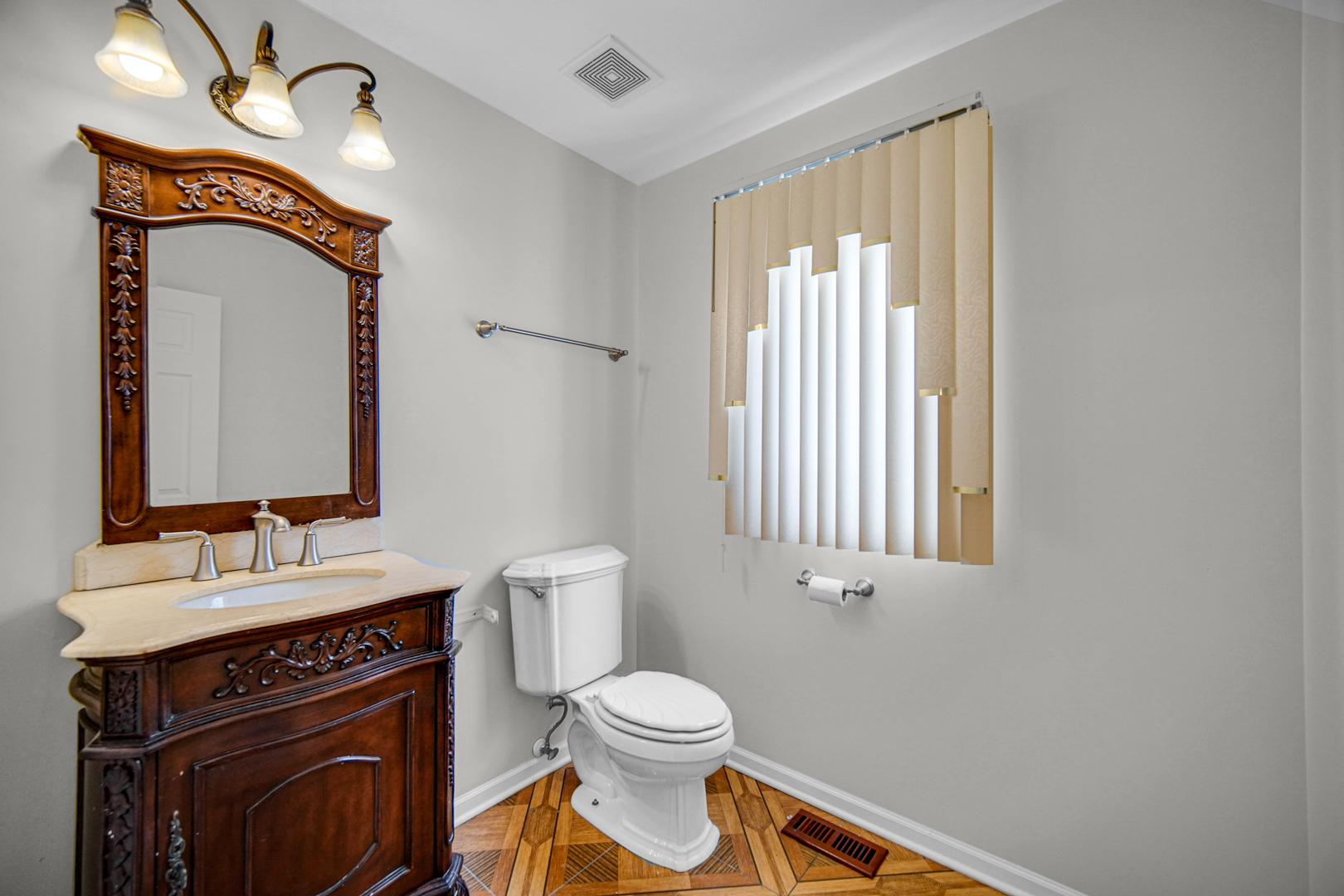 15516 Frontage Road, Markham, IL 60428