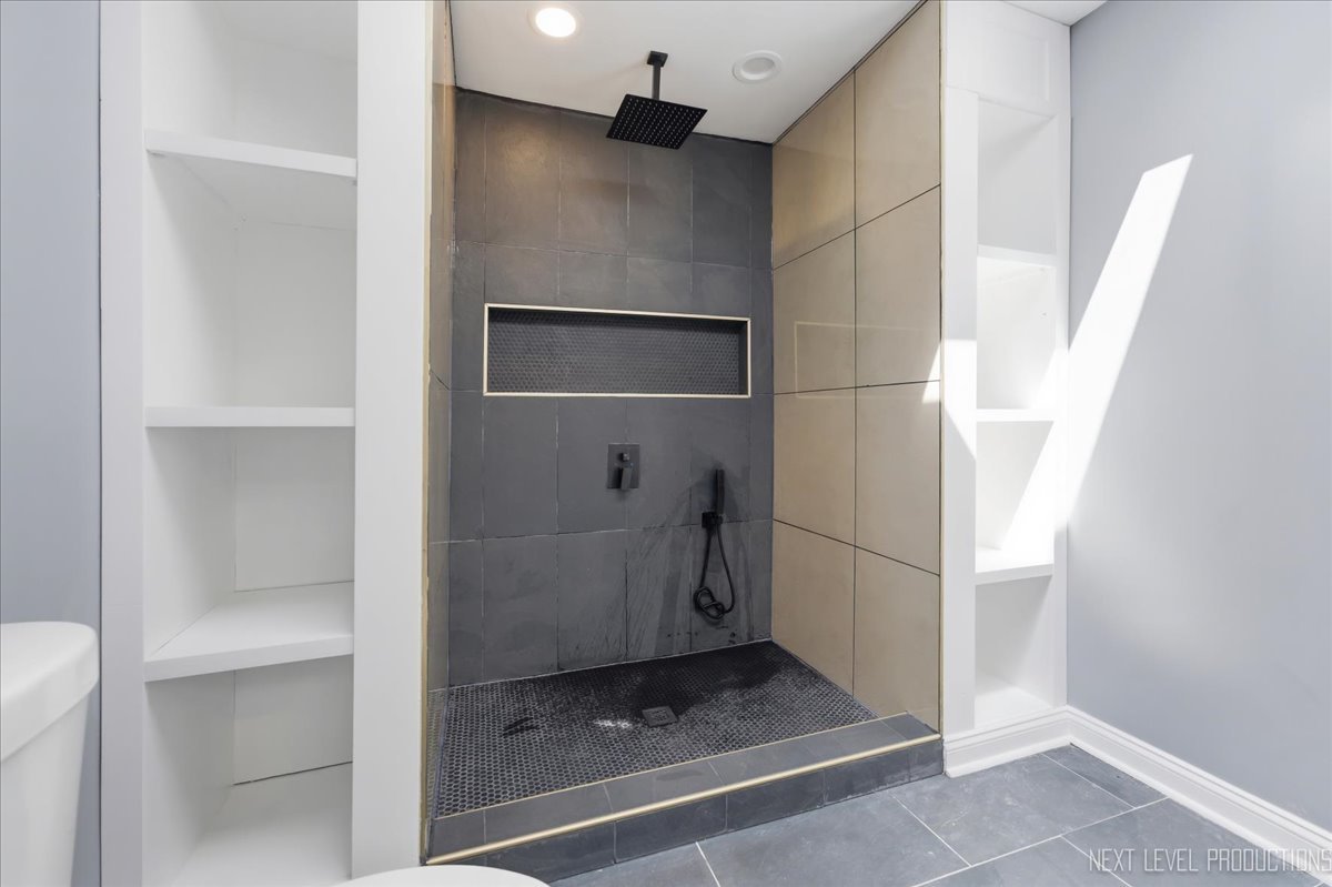 2645 Caliendo Circle, Montgomery, IL 60538