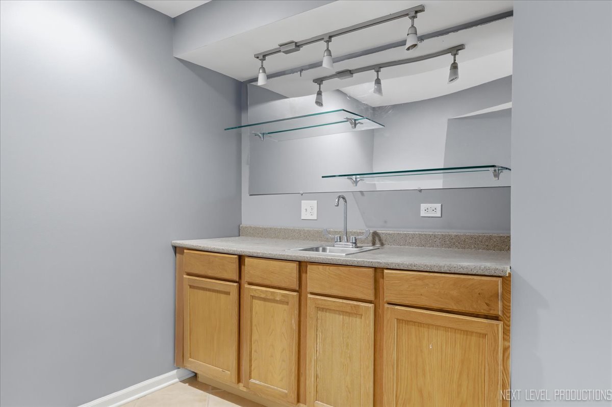 2645 Caliendo Circle, Montgomery, IL 60538