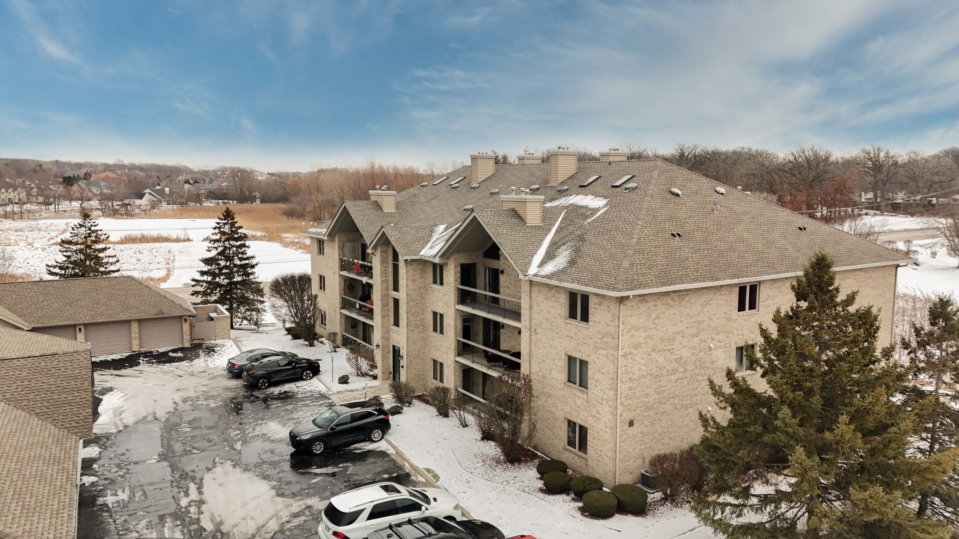 14131 Norwich Lane #302, Orland Park, IL 60467