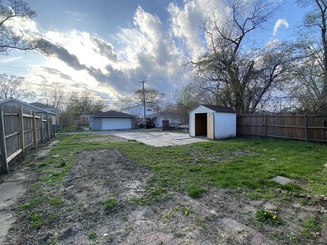 14622 Kenwood Avenue, Dolton, IL 60419