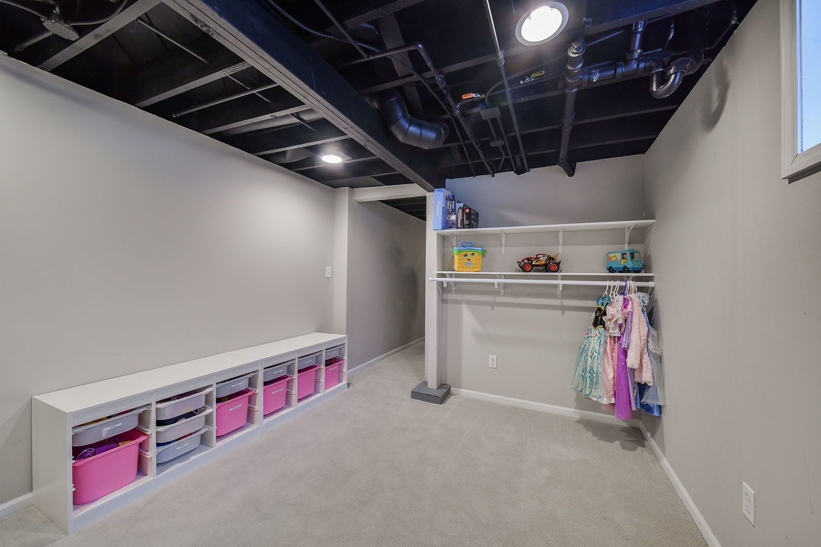 522 S West Street, Wheaton, IL 60187