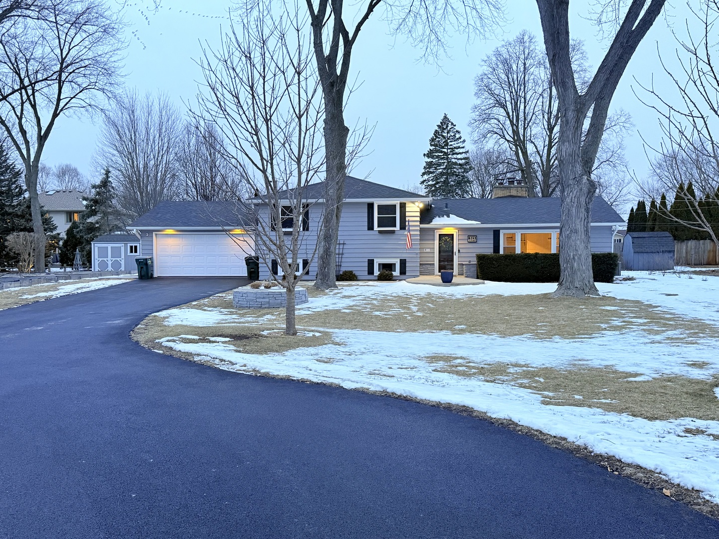 515 Roberts Lane, Batavia, IL 60510