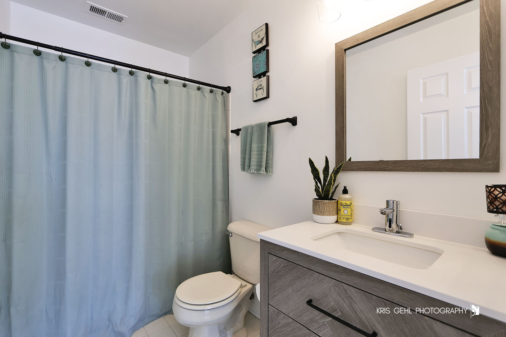 91 Rotterdam Drive, Antioch, IL 60002