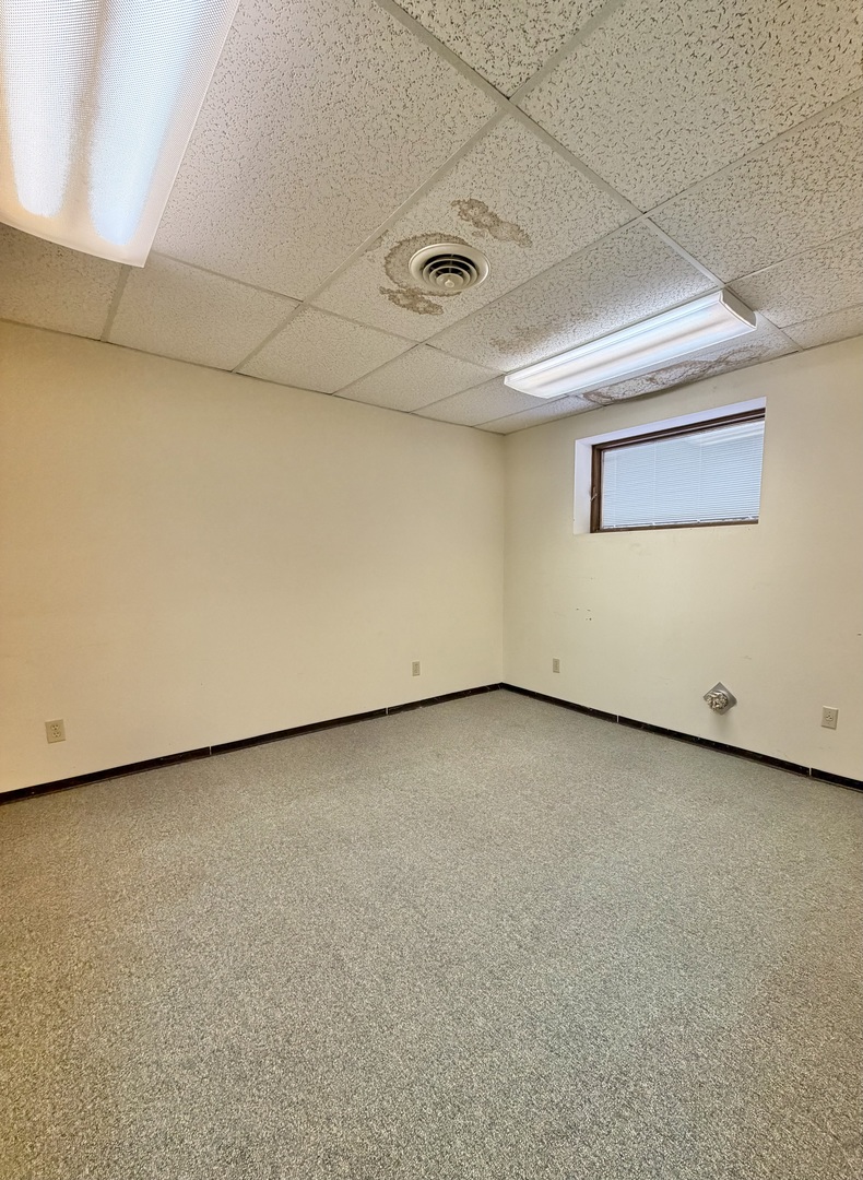 319-321 W. Locust Street, Fairbury, IL 61739