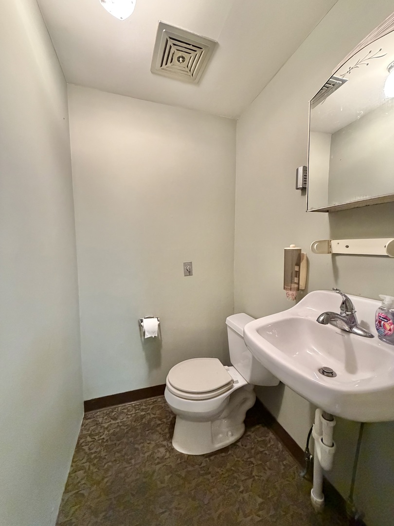 319-321 W. Locust Street, Fairbury, IL 61739