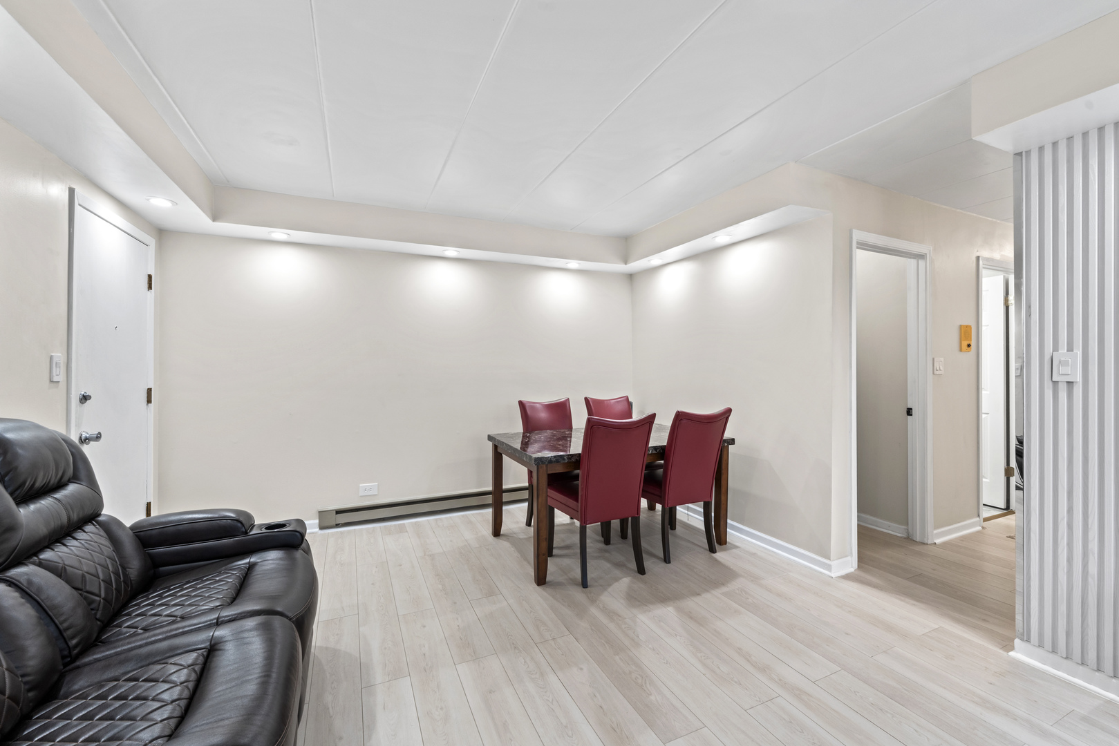 10912 Central Avenue #202, Chicago Ridge, IL 60415