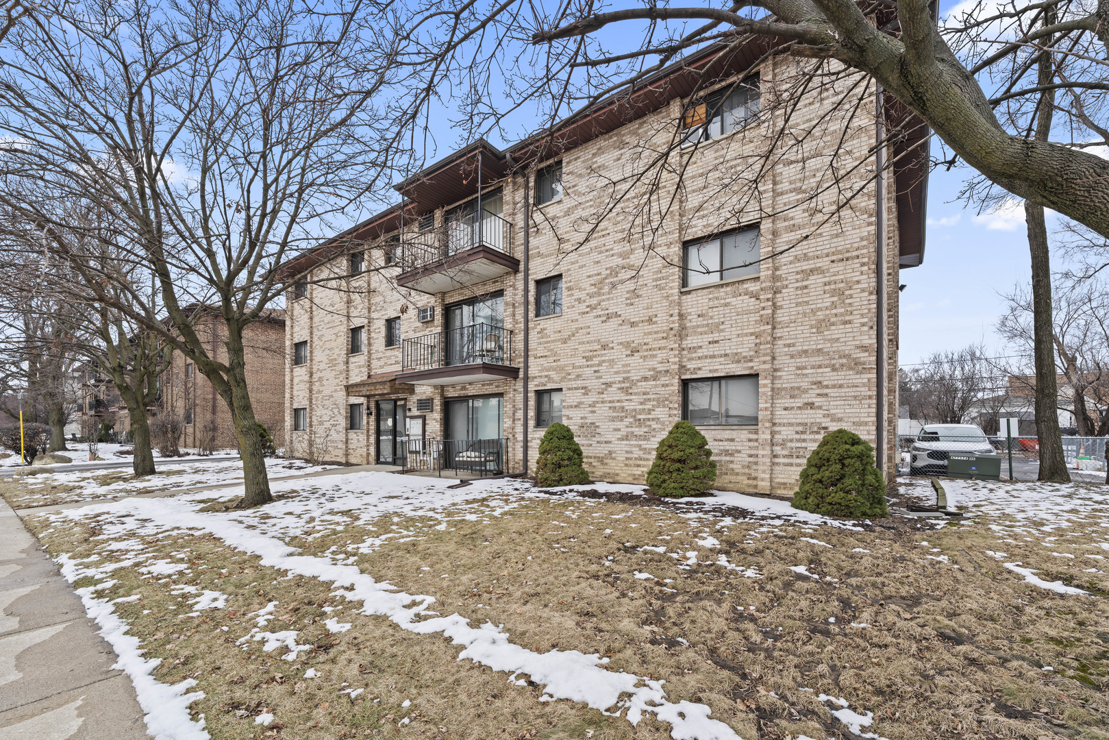 10912 Central Avenue #202, Chicago Ridge, IL 60415