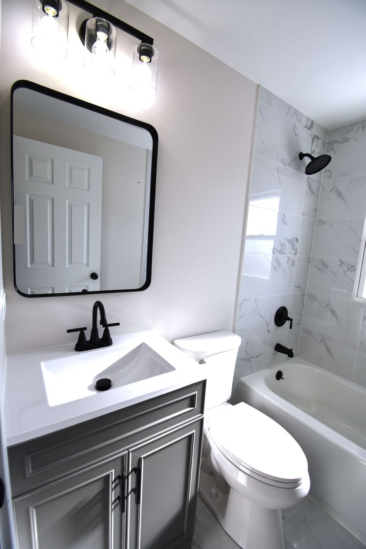 16400 Roy Street, Oak Forest, IL 60452