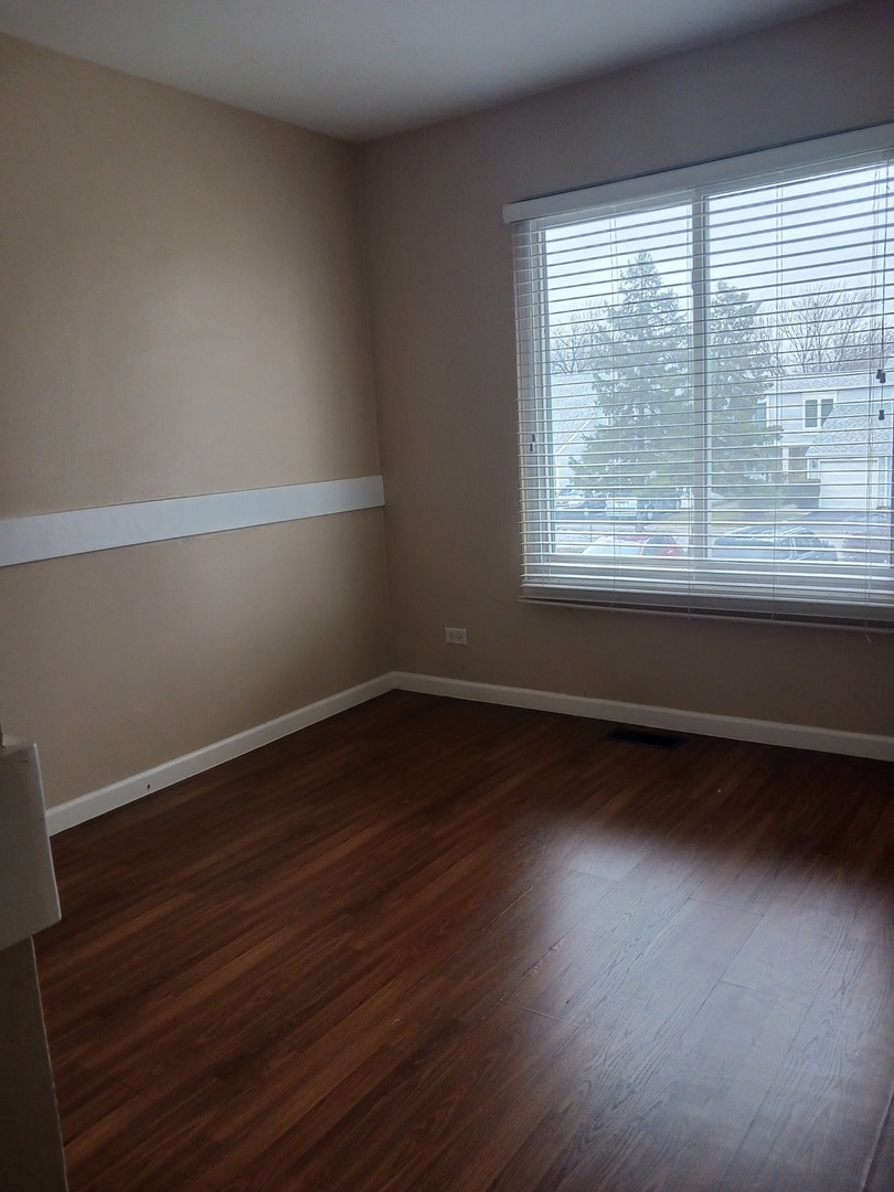 734 Colorado Court #734, Carol Stream, IL 60188