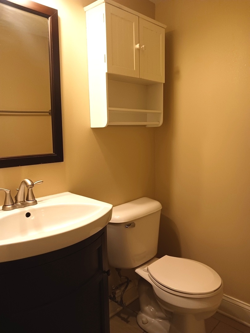 734 Colorado Court #734, Carol Stream, IL 60188