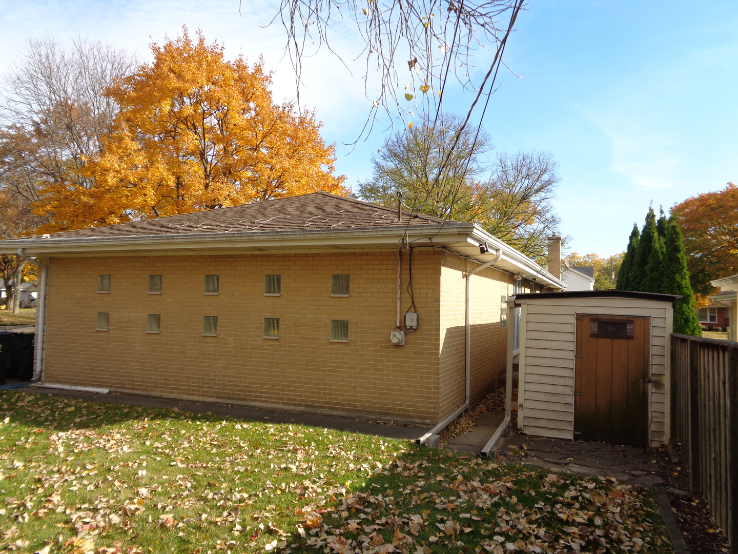 1815 E Grove Street, Arlington Heights, IL 60004