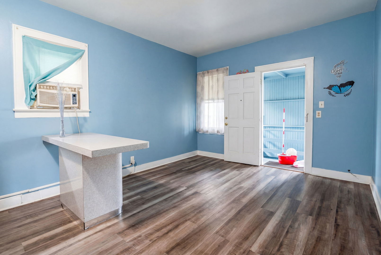 954 Wentworth Avenue, Calumet City, IL 60409