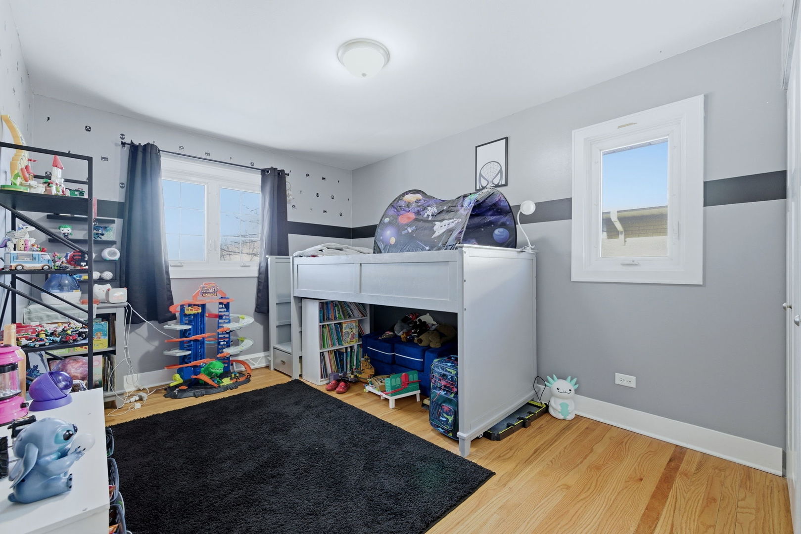 15113 Willow Lane, Oak Forest, IL 60452