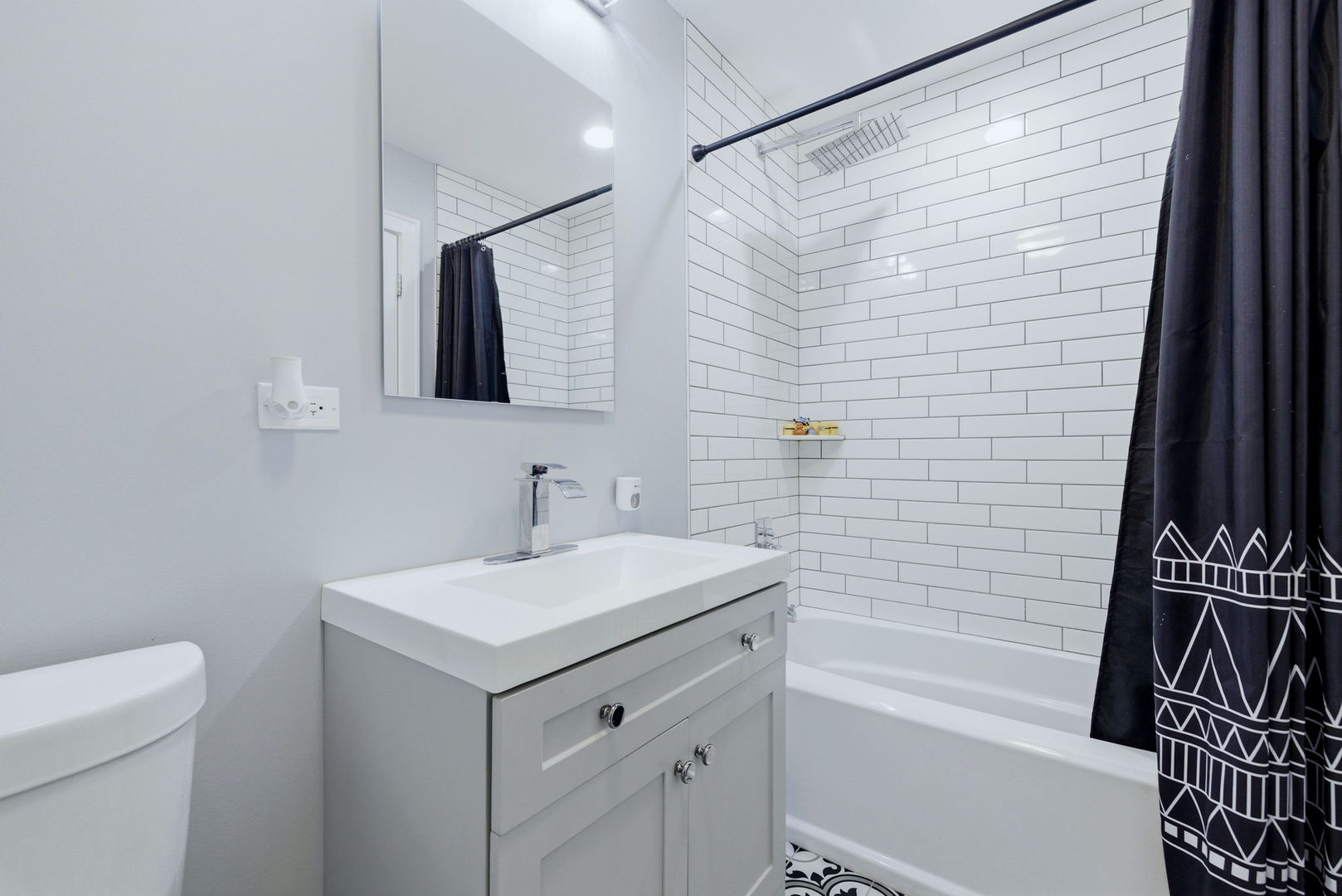 15113 Willow Lane, Oak Forest, IL 60452