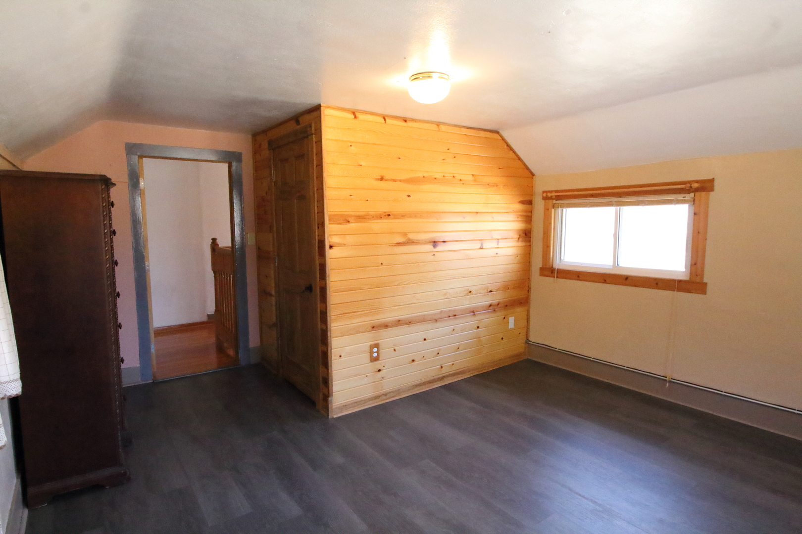 Mt. Carroll, IL 61053