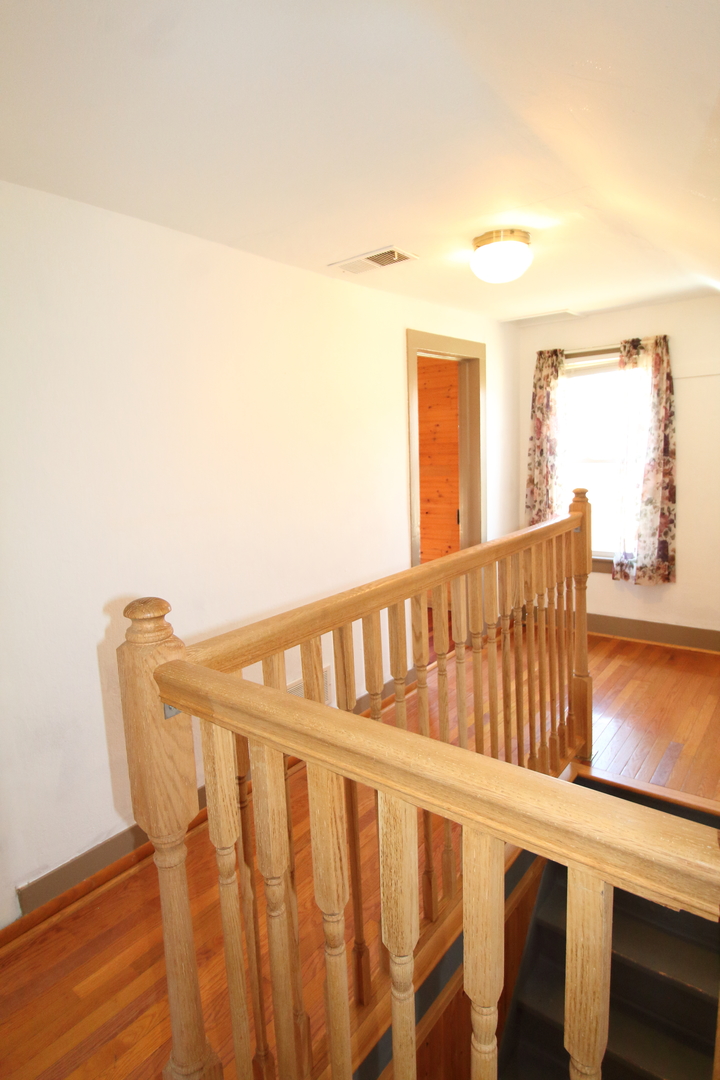 Mt. Carroll, IL 61053