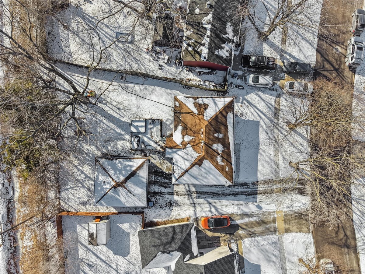 111 Ridge Lane, Geneva, IL 60134