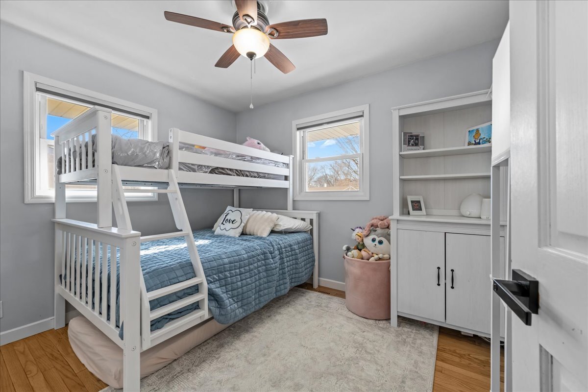 111 Ridge Lane, Geneva, IL 60134