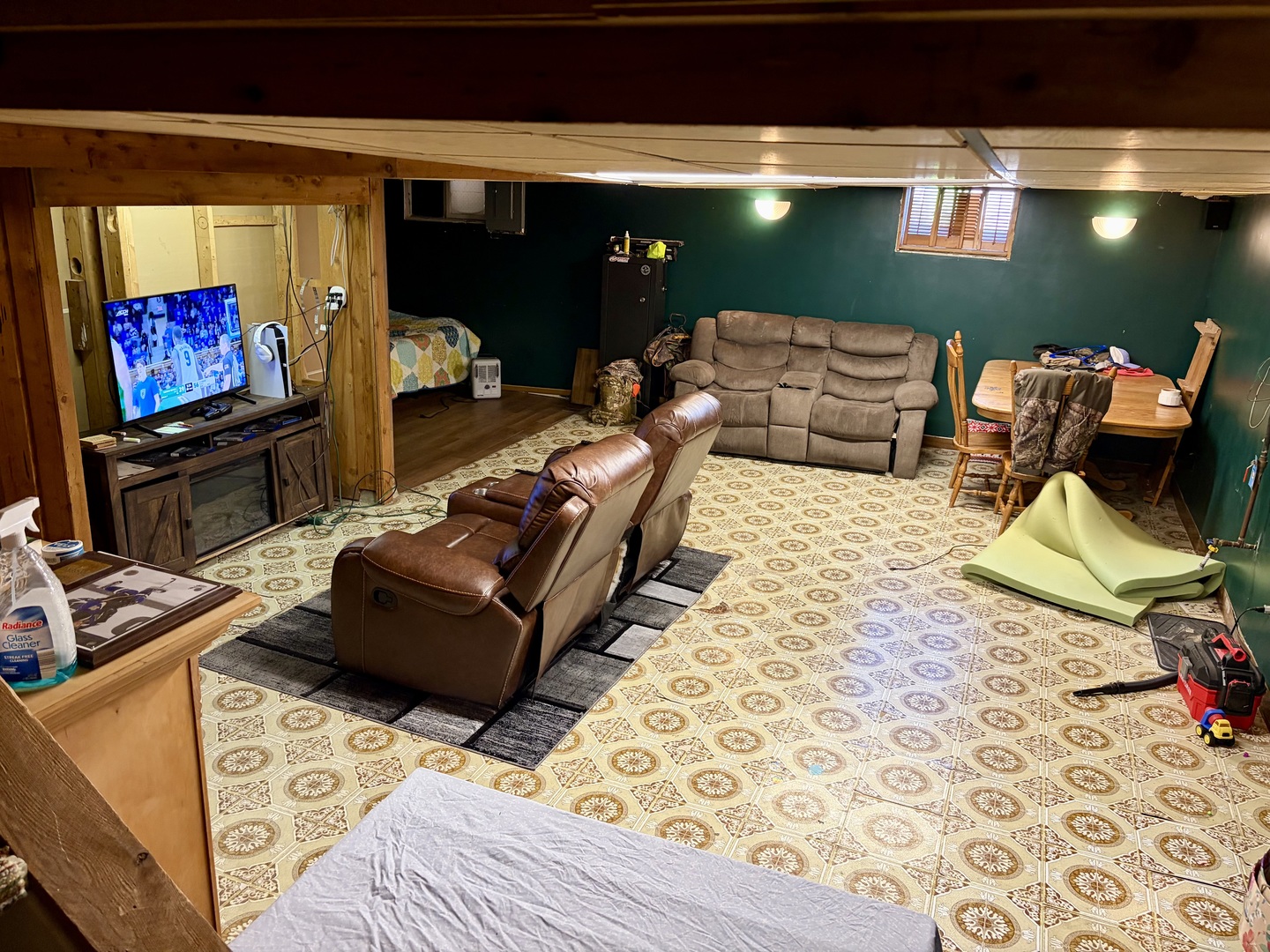 210 S East Street, Moweaqua, IL 62550