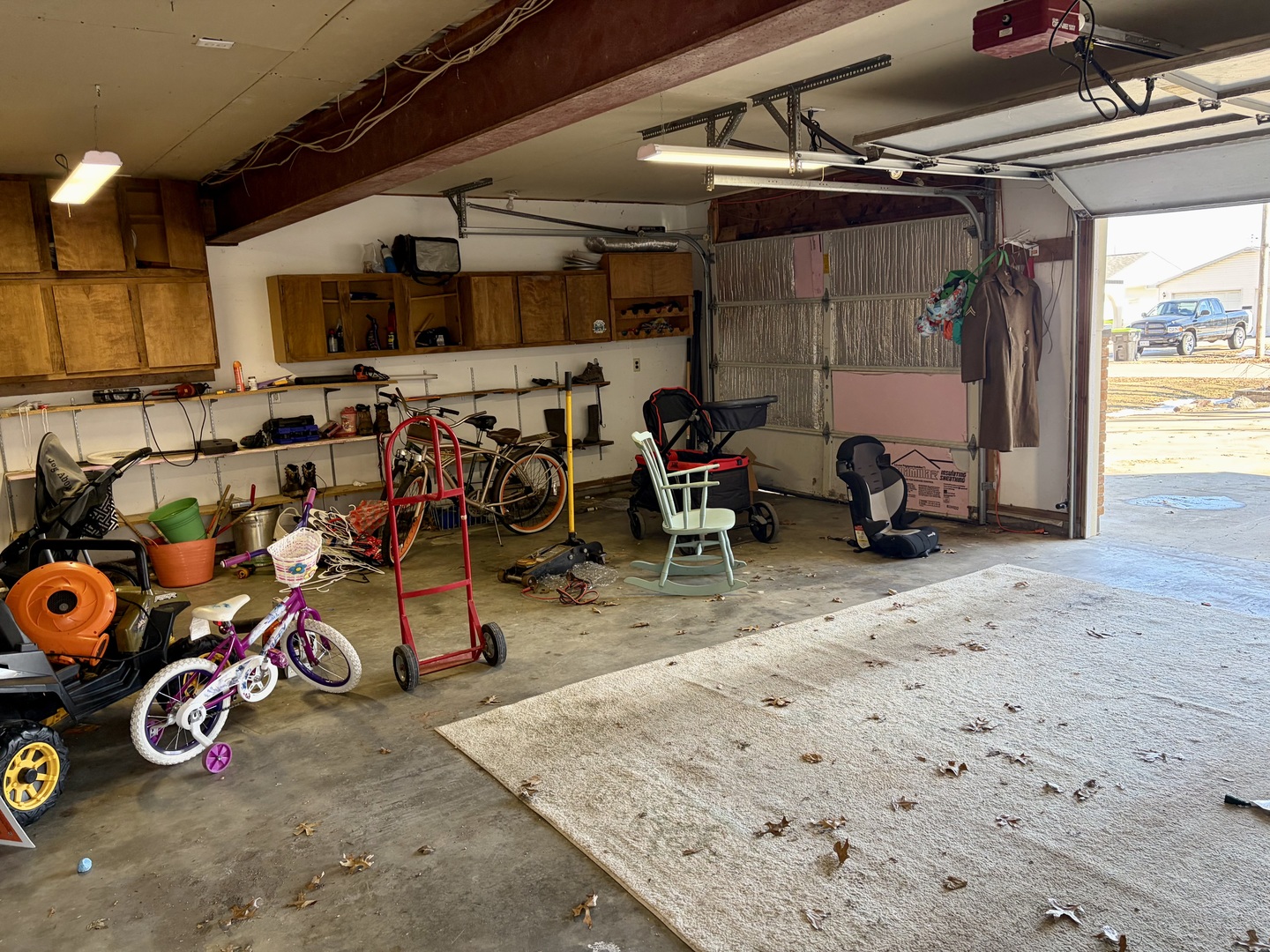 210 S East Street, Moweaqua, IL 62550