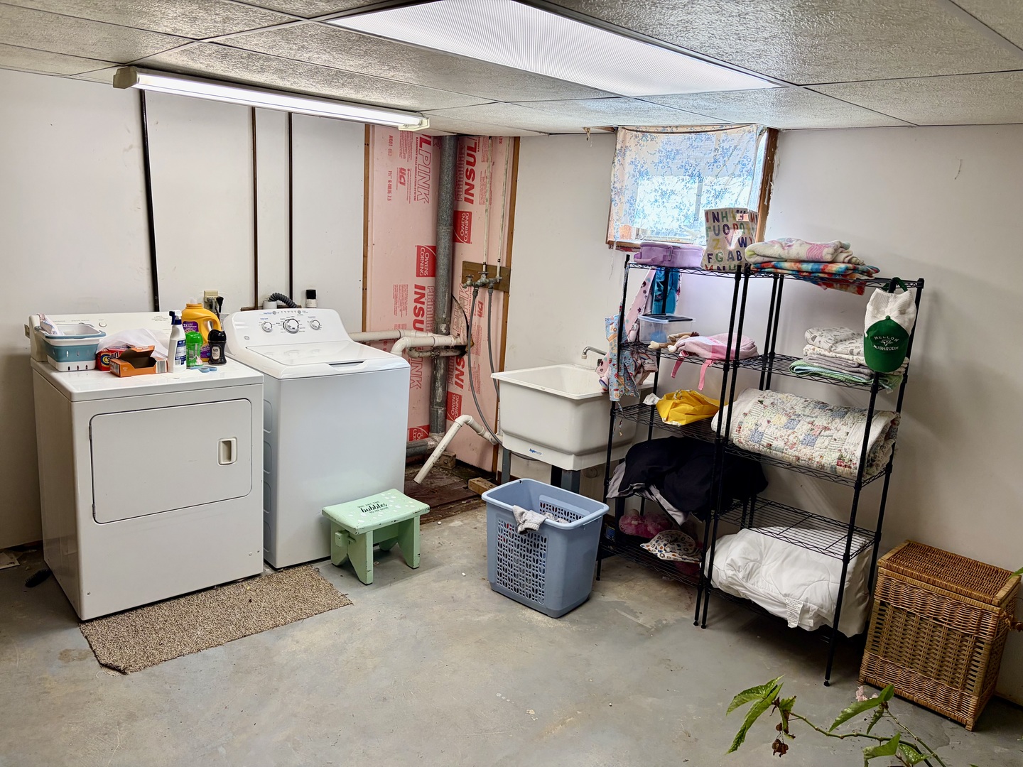 210 S East Street, Moweaqua, IL 62550