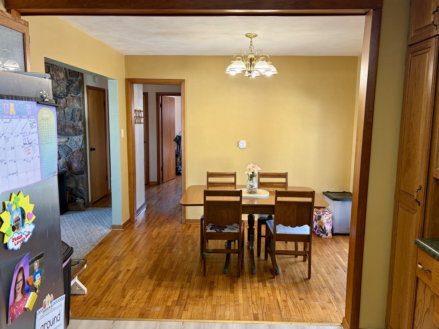 210 S East Street, Moweaqua, IL 62550