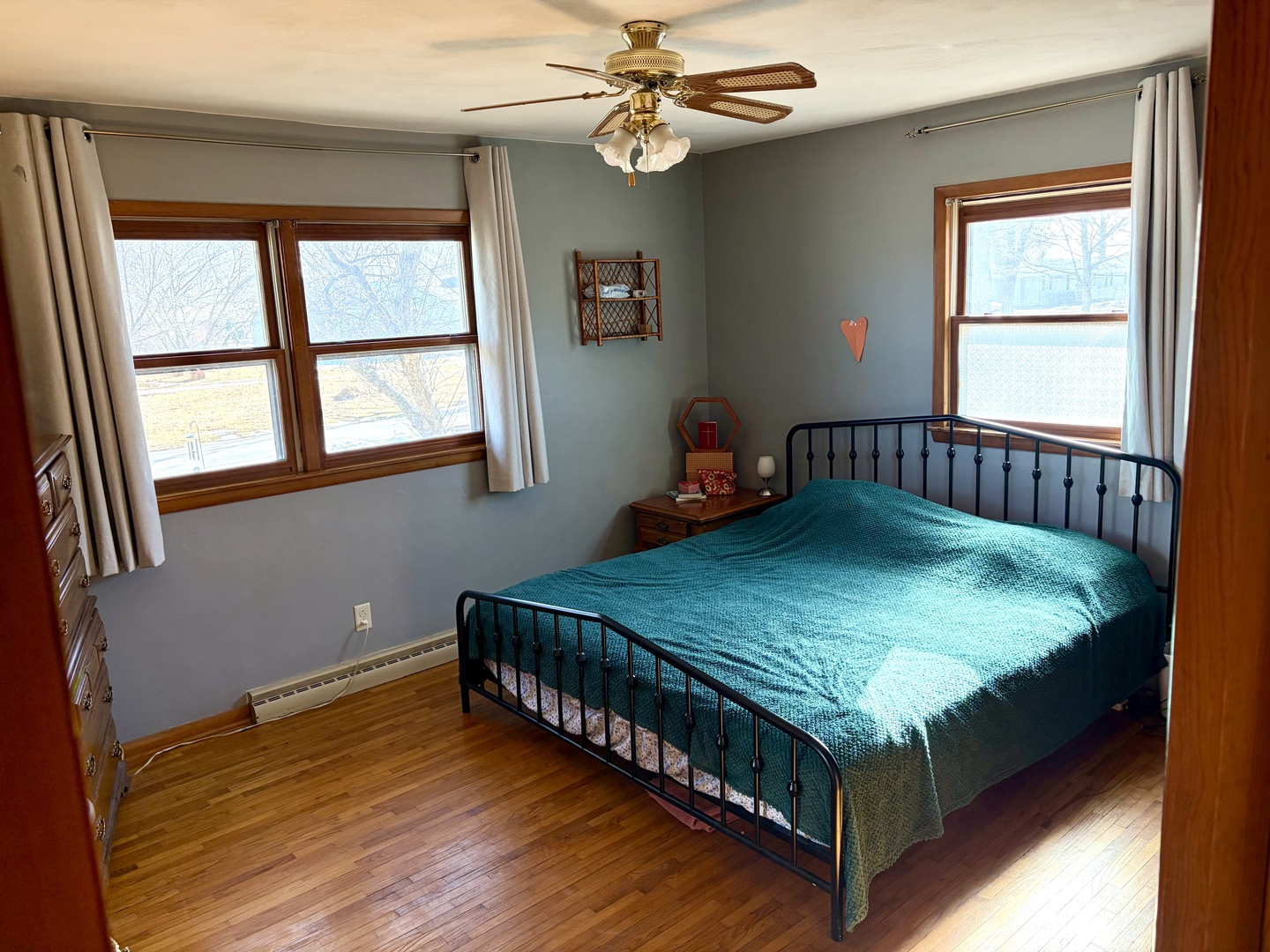 210 S East Street, Moweaqua, IL 62550