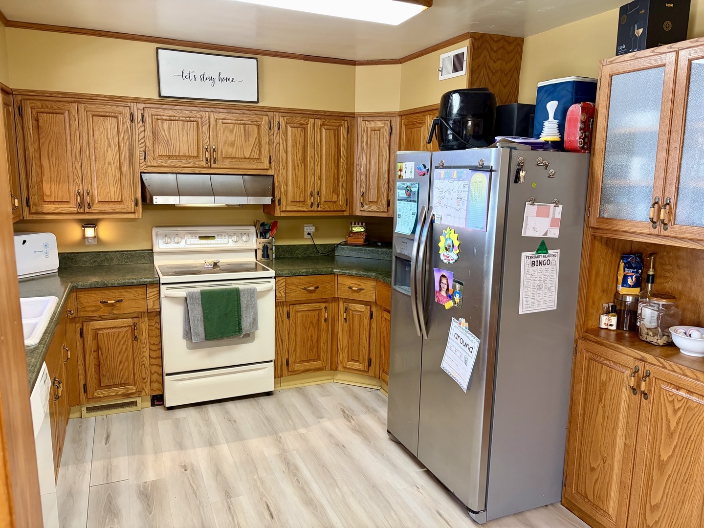 210 S East Street, Moweaqua, IL 62550