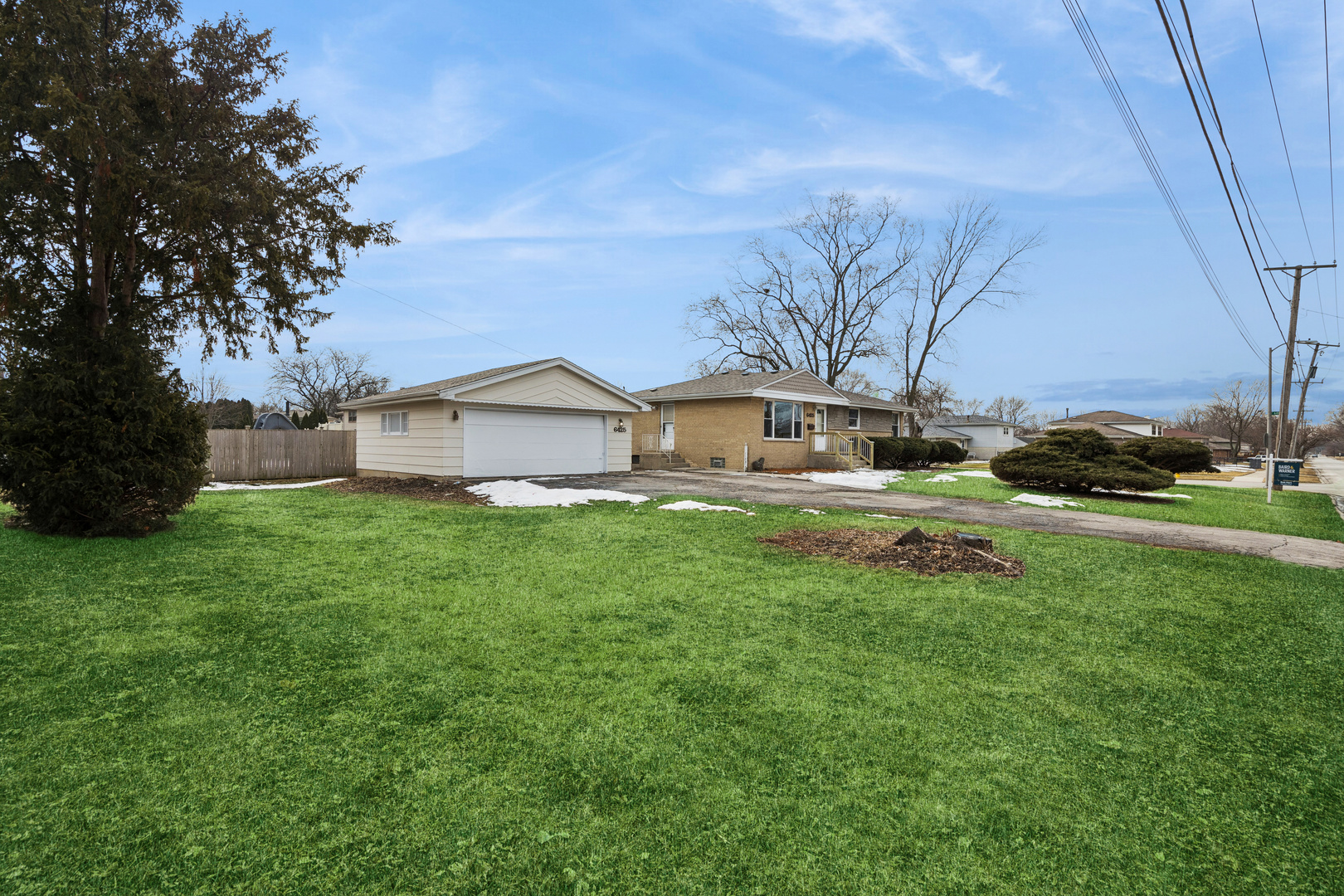 6425 177th Street, Tinley Park, IL 60477