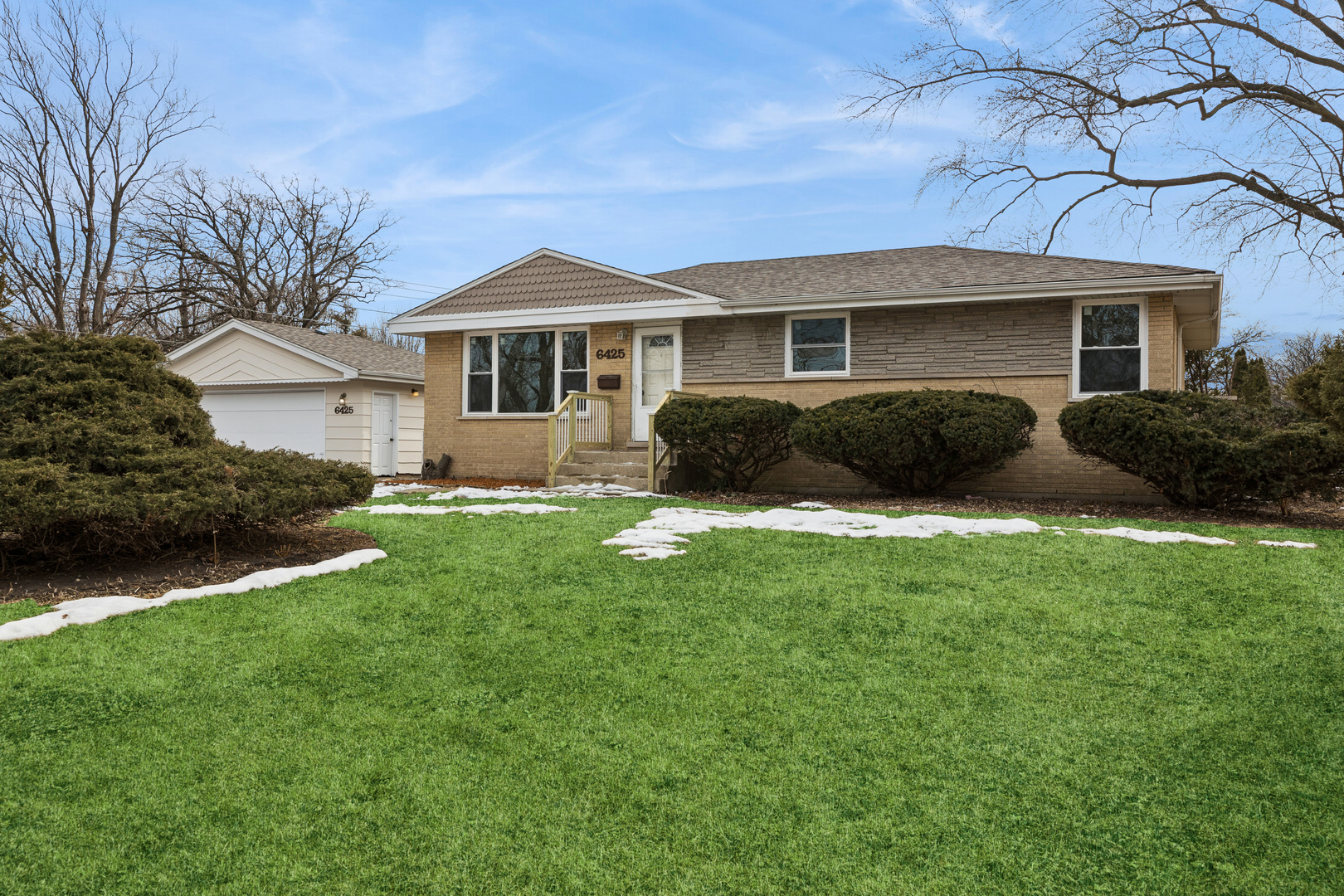 6425 177th Street, Tinley Park, IL 60477