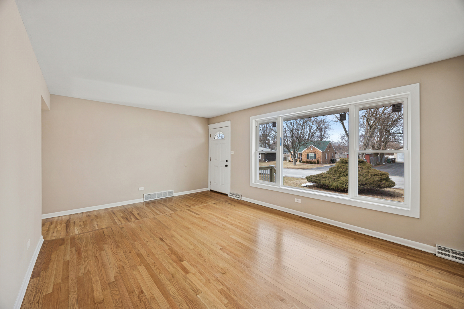 6425 177th Street, Tinley Park, IL 60477