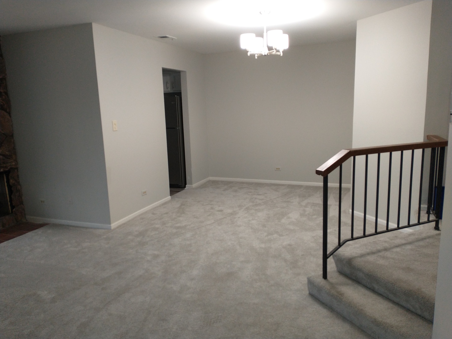 905 Surrey Drive #2B, Schaumburg, IL 60193