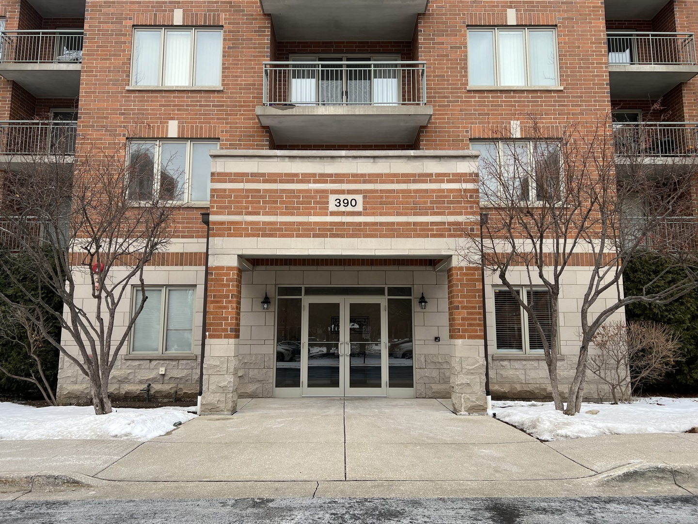 390 S Western Avenue #706, Des Plaines, IL 60016