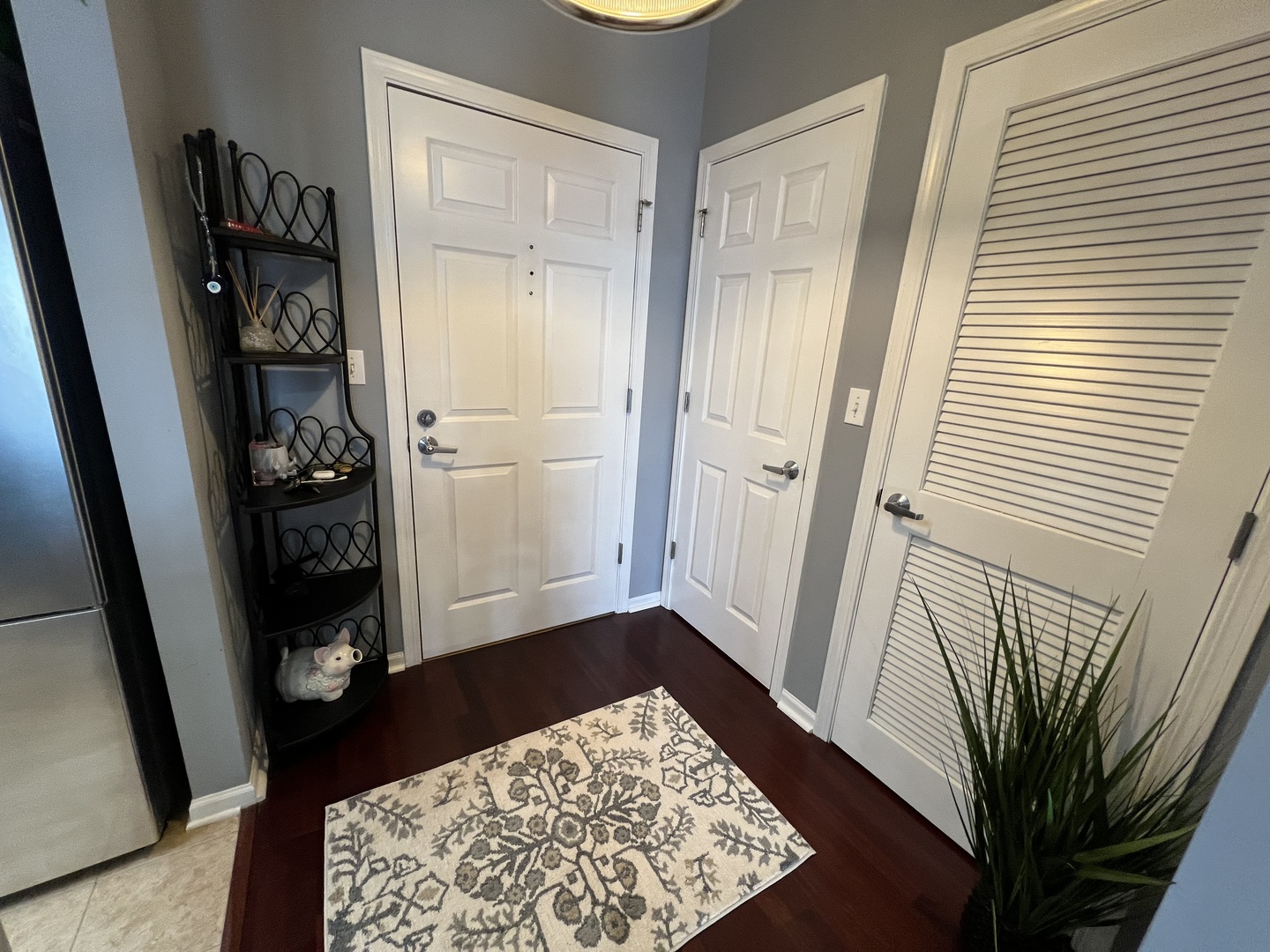 390 S Western Avenue #706, Des Plaines, IL 60016