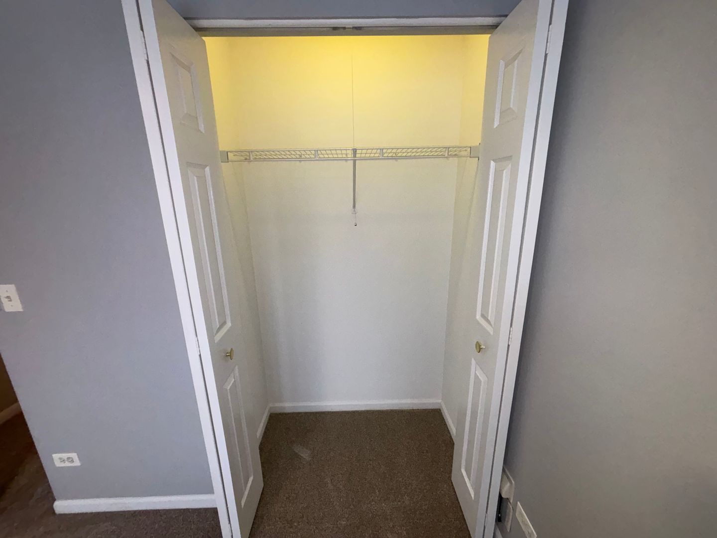 1313 N Red Oak Circle #4, Round Lake Beach, IL 60073