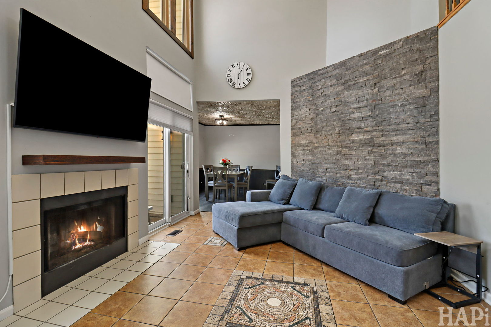 902 Huntington Drive #902, Elk Grove Village, IL 60007