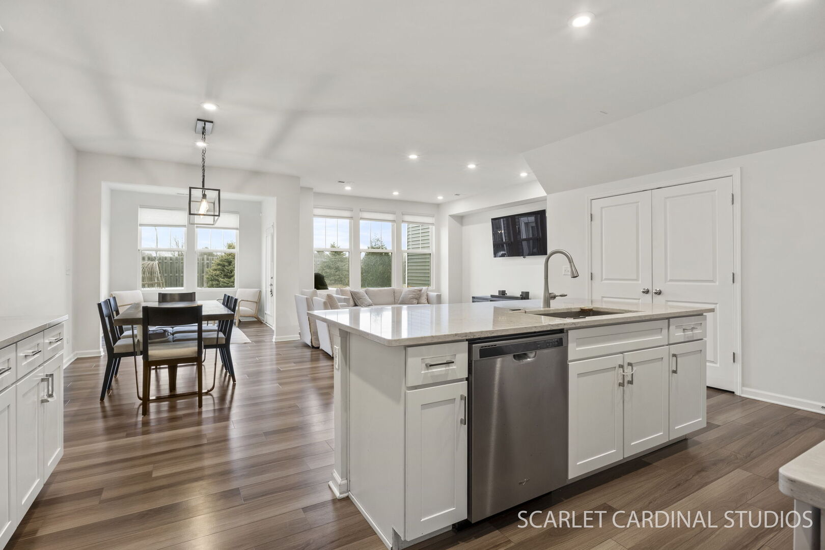 487 Watercress Drive, Aurora, IL 60504