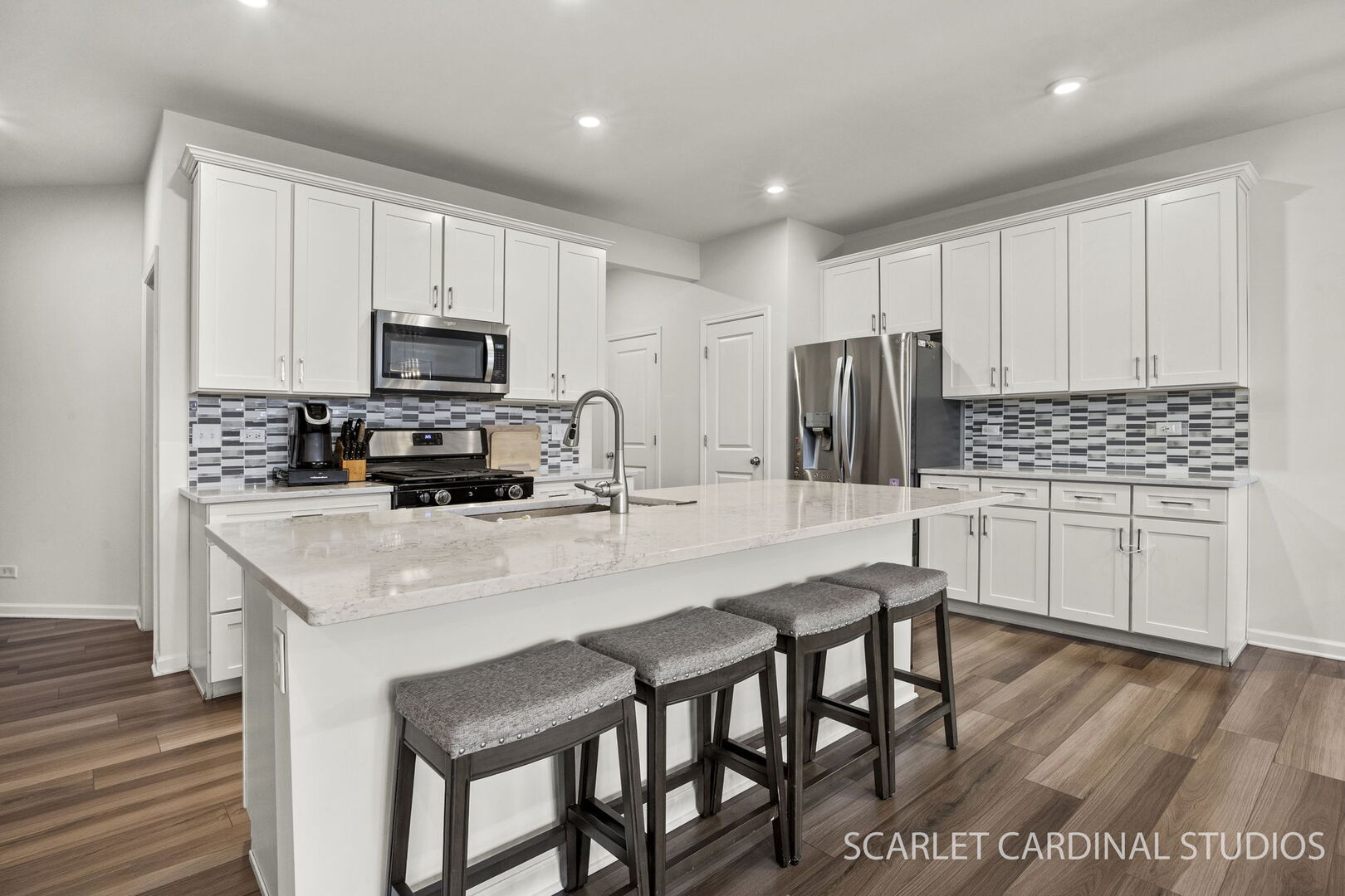 487 Watercress Drive, Aurora, IL 60504