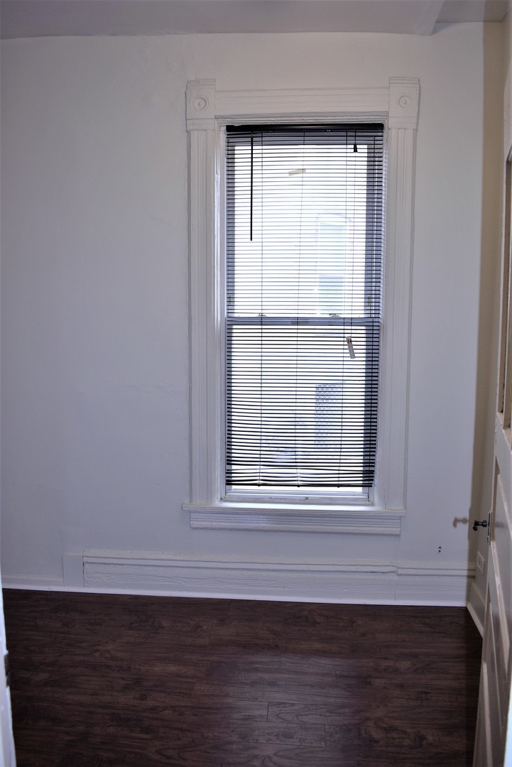 4835 W Congress Parkway, Chicago, IL 60644