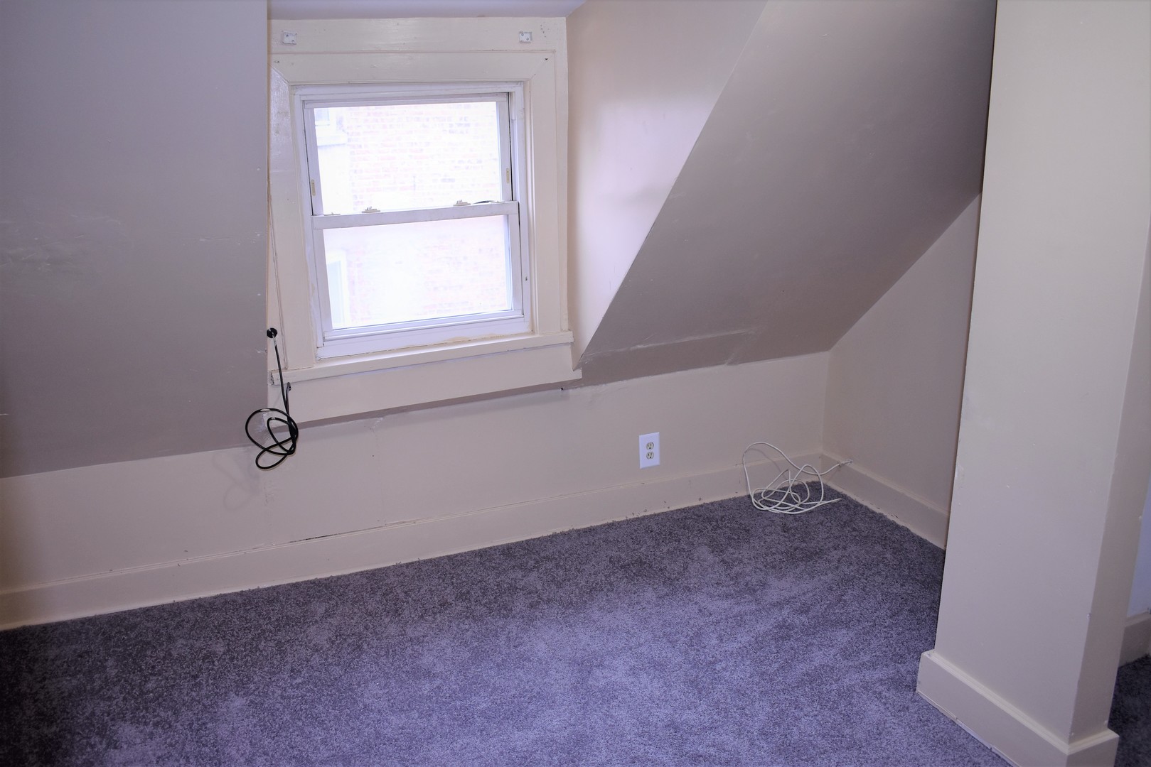 4835 W Congress Parkway, Chicago, IL 60644