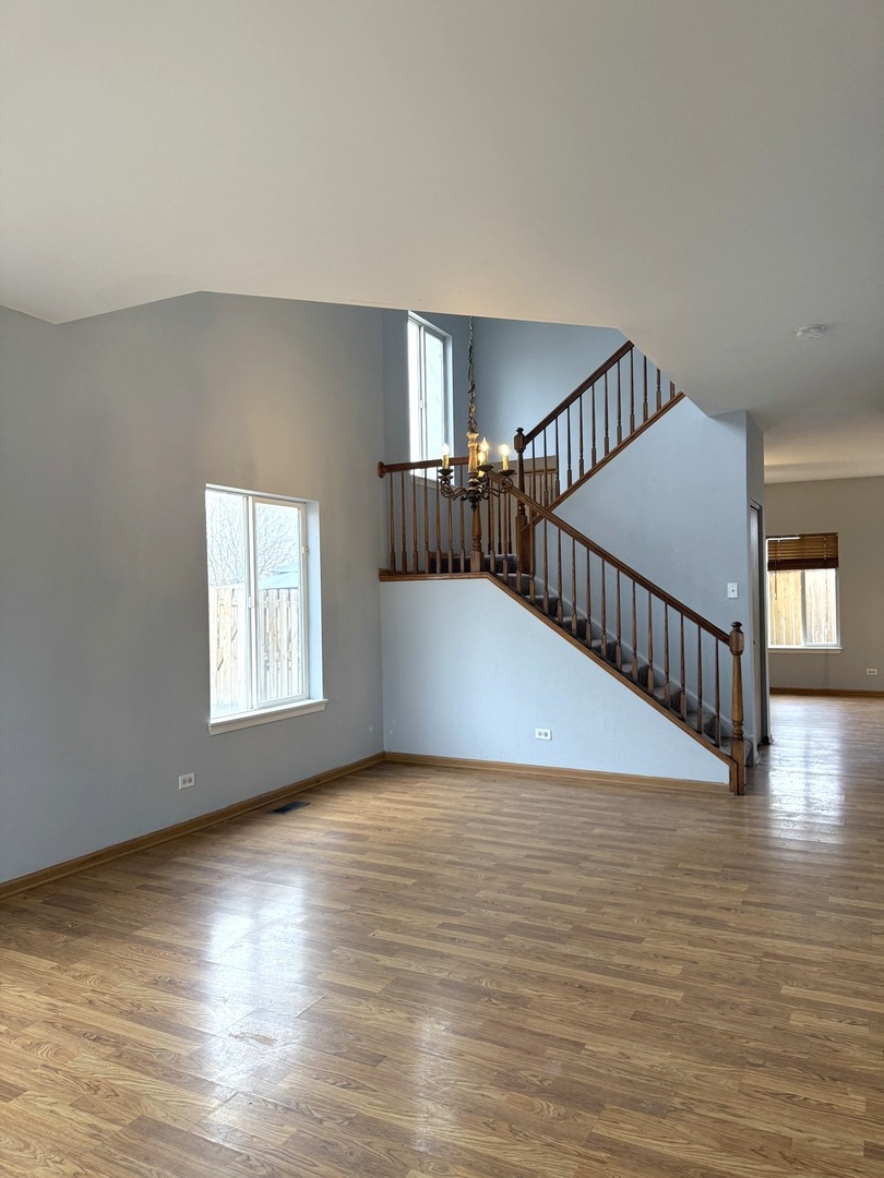 2208 REBECCA Circle #2208, Montgomery, IL 60538