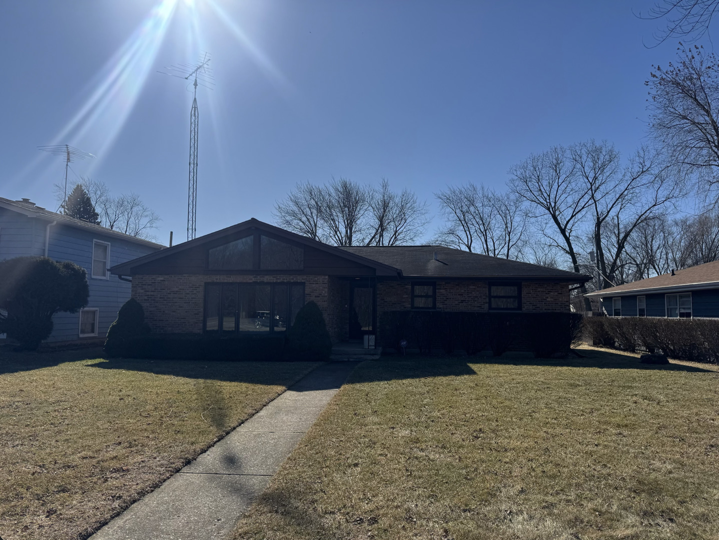 2009 Kedron Boulevard, Zion, IL 60099