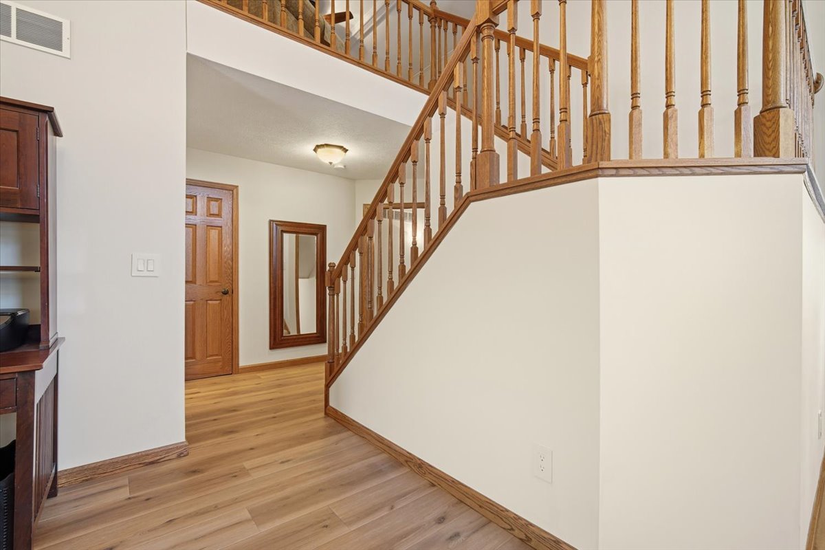 9 Spruce Court, Bloomington, IL 61704