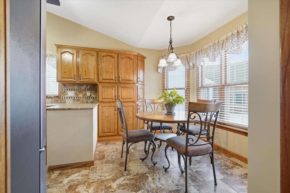 9 Spruce Court, Bloomington, IL 61704