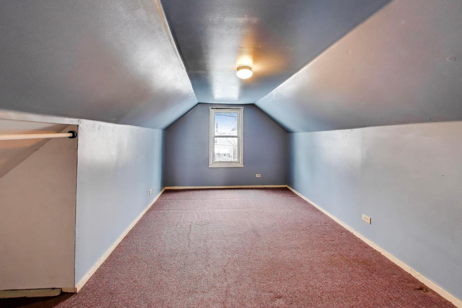 5147 S Campbell Avenue, Chicago, IL 60632