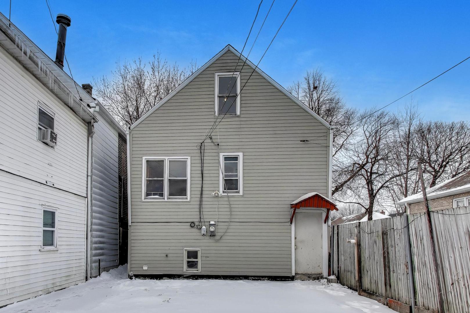 5147 S Campbell Avenue, Chicago, IL 60632