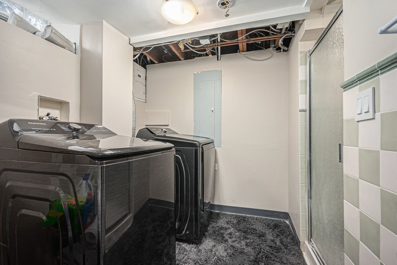 474 S York Street, Elmhurst, IL 60126