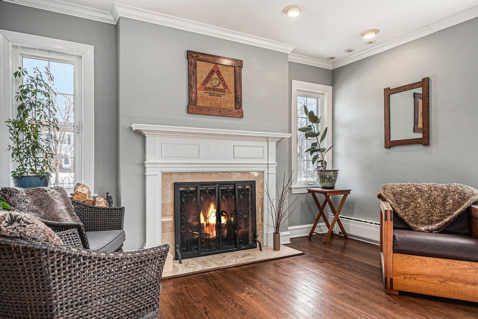 474 S York Street, Elmhurst, IL 60126